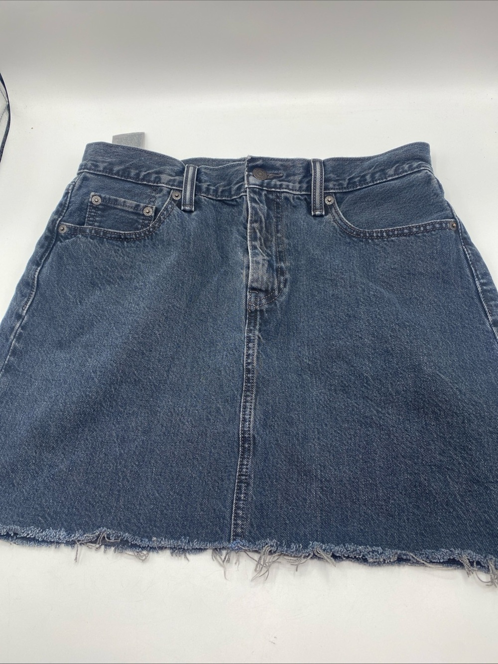 Levis High Rise Fray Cut Hem Black Jean Skirt Y2K Size 29 Denim